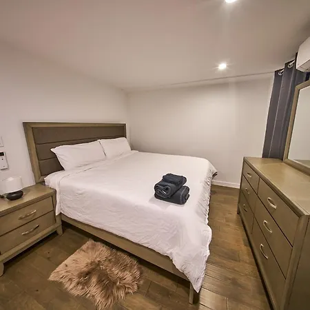 Apartment Modern 2 Bedroom Retreat In Downtown Manhattan