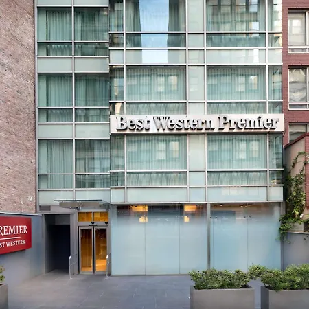 Hotel Western Premier Herald Square 3*