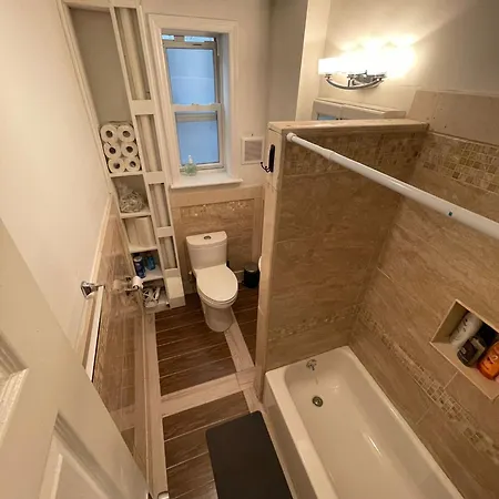 2 Bedrooms Flat 5 Minutes From Times Square