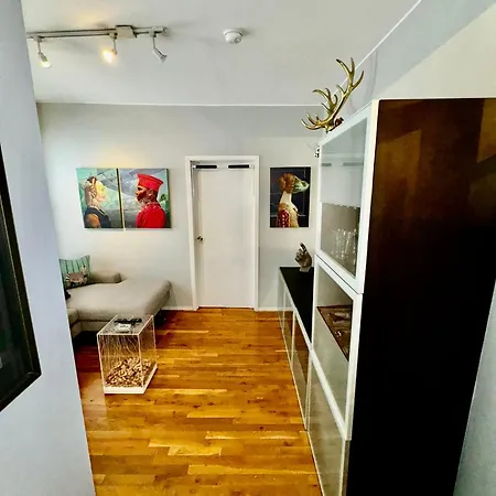 Apartment 2 Bedrooms Flat 5 Minutes From Times Square