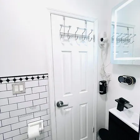 Imperial Bed & Breakfast New York