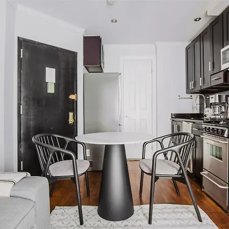 Apartment Blueground Midtown West Nr Park Sq Nyc-1700