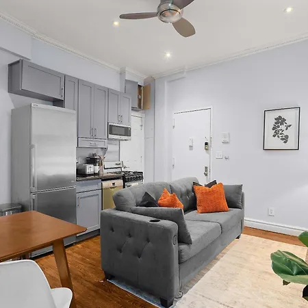Trendy Nolita With Eclectic Style * New York