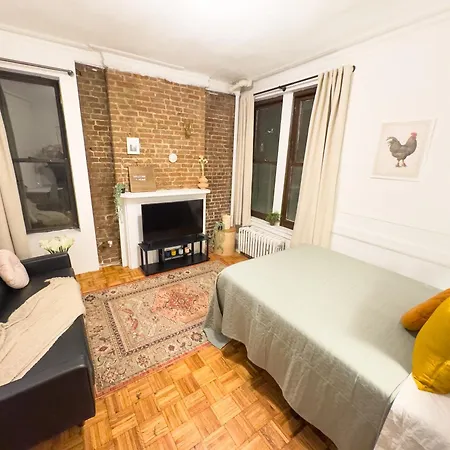 89-2rn 1br In The Upper East Side Apartment New York