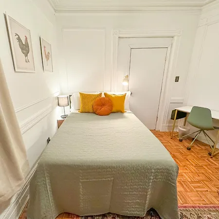 Apartment 89-2rn 1br In The Upper East Side New York