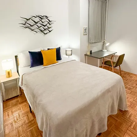 89-2rn 1br In The Upper East Side Apartment *