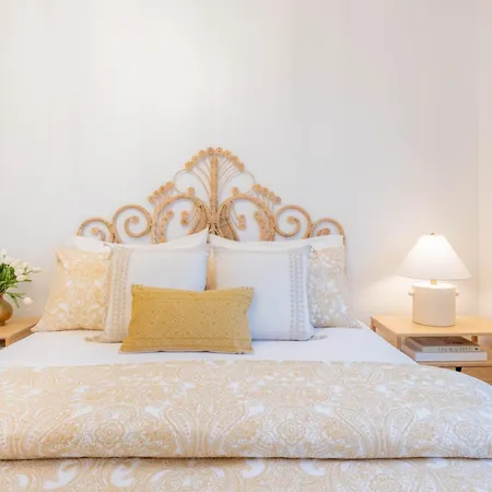 Designer For 6, Views, Near Times Square! New York