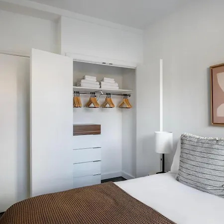 Uws 1br W Gym Doorman Nr Park Nyc-1234 *