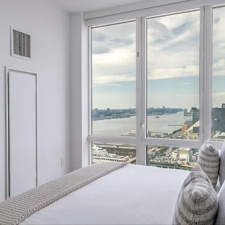 Apartment Luxx 2 Bed 1,5 Bath Midtown *