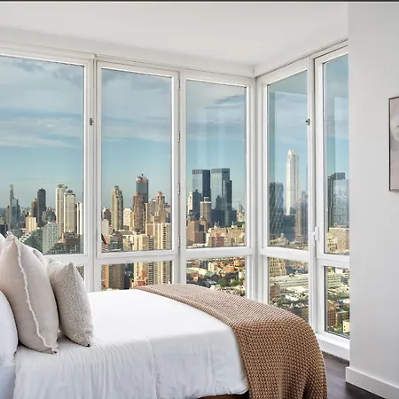 Luxx 2 Bed 1,5 Bath Midtown * New York