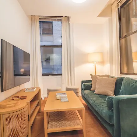 Sophisticated 3bedroom 1bath In Downtown Near Financial District * New York