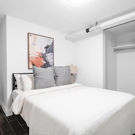 Trendy 3bedroom 2bath Escape Near Hudson River Park & The High Line *
