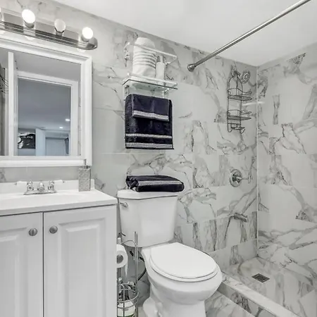 The Royal Oasis One Bedroom Deluxe * New York