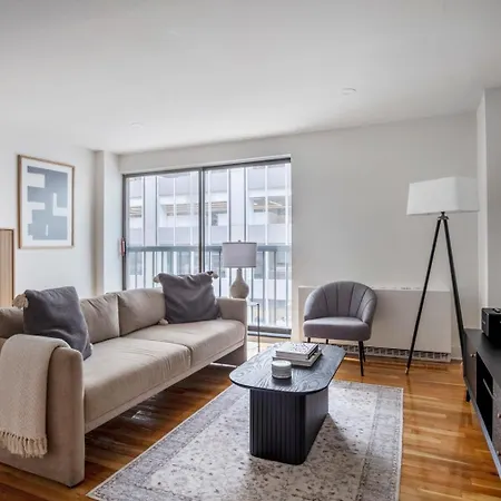 Midtown East 1br W Elevator Nr Subway Nyc-1254 Apartment New York