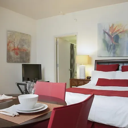 Global Luxury At 15 Park Row Apartment *