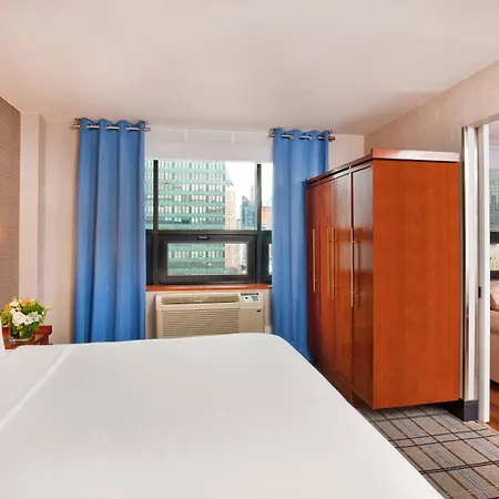 Four Points By Sheraton Midtown - Times Square New York