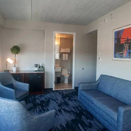 Fairfield & By Marriott Brooklyn Hotel New York