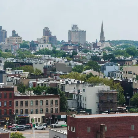 Fairfield & By Marriott Brooklyn 3*