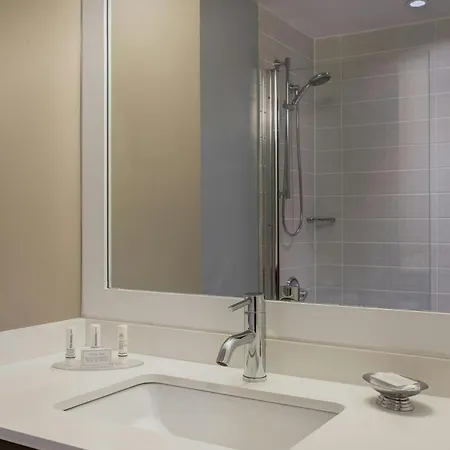 Courtyard By Marriott Jfk Airport 3* New York