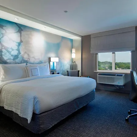 Courtyard By Marriott Queens/fresh Meadows 3*