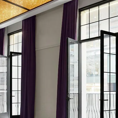 Renaissance Chelsea