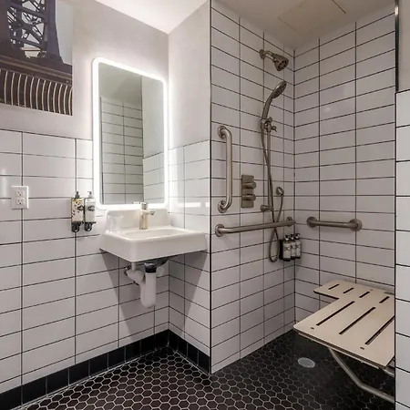 Hotel Pestana Cr7 Times Square 4*