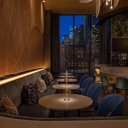 Hilton Times Square Hotel 4*