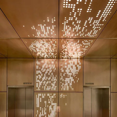 Hilton Times Square Hotel 4*