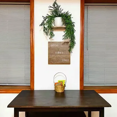 La Quinta Loft Apartment