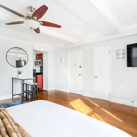 73-1120 New Uws Doorman Gym Apartment