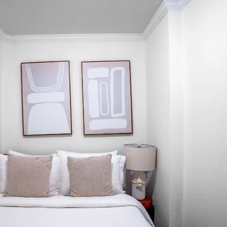 Apartment Lux 2 Bd 1 Bath New York