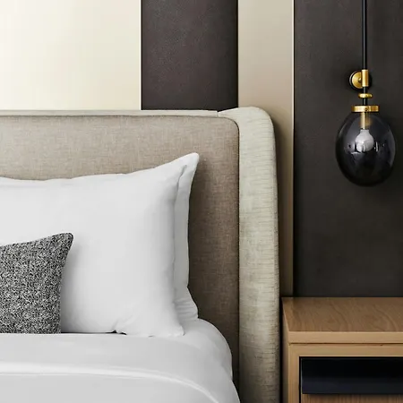 The Luxury Collection Hotel, Manhattan Midtown Hotel
