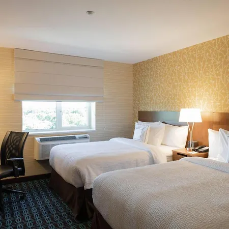 Hotel Fairfield & By Marriott Queens/fresh Meadows New York