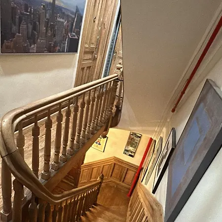 Apartment Harlem Brownstone