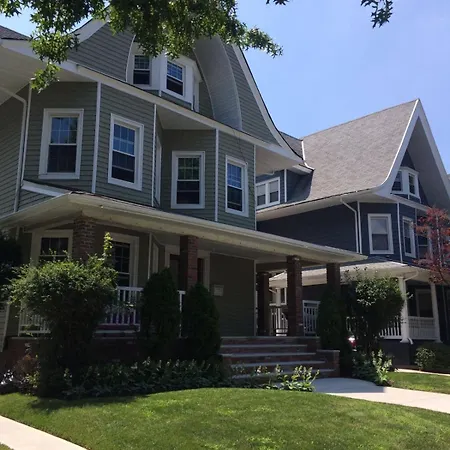 Gorgeous Victorian House!! Entire In Sam's * New York