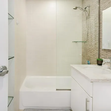 809-5a Gorgeous New 1br Heart Of Midtown * New York