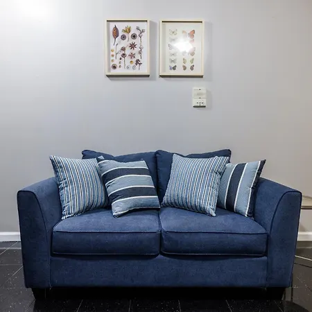 Inspire The Vibrant Energy Of The Uws New York