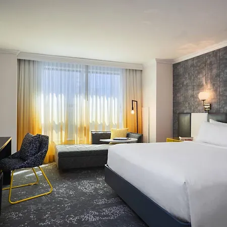 Renaissance Times Square By Marriott New York