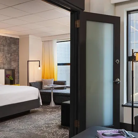 Renaissance Times Square By Marriott 4*