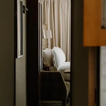 Hotel Boutique At Grand 4*