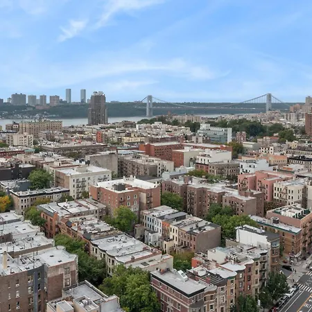 Prime Location 2 Bdr Loft With Patio, Steps To Subway At 