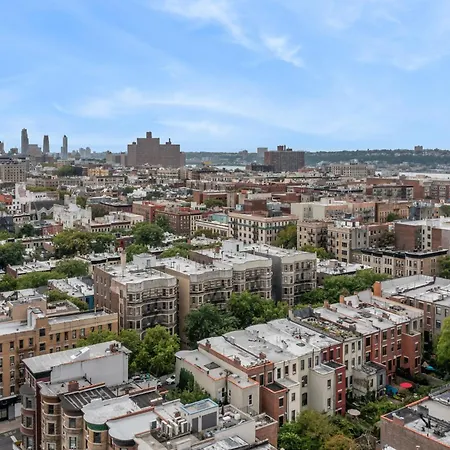 Prime Location 2 Bdr Loft With Patio, Steps To Subway At 