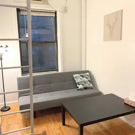 Private With Shower On Union Square Side 1 *