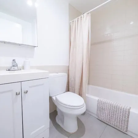 3 Bedroom In Apartment