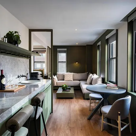 Moxy Nyc Times Square Hotel New York