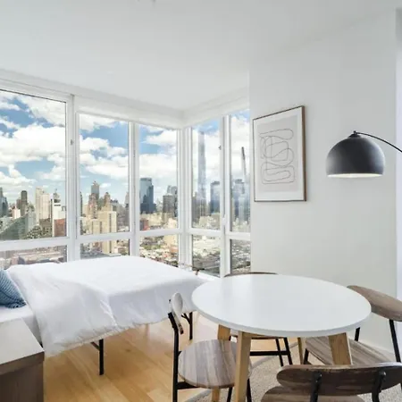 Super Stunning Views With Amazing 2 Beds 1,5 Bath