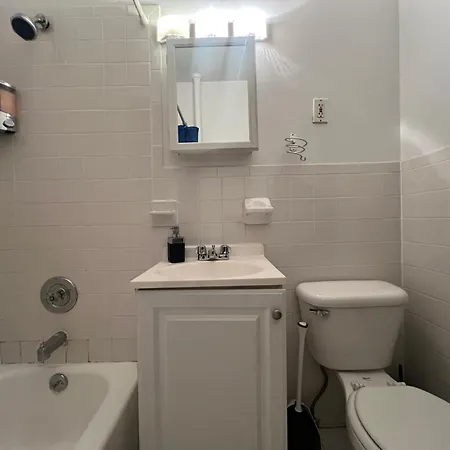 Apartment Uws *