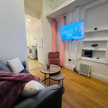 Apartment Piers
