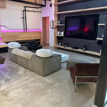 Extraordinary 3 Bedrooms Gigantic Loft New York