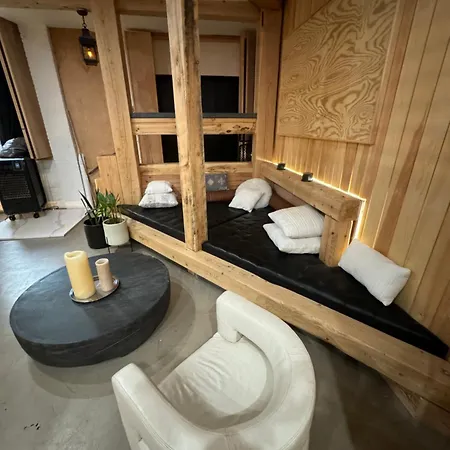 Apartment Extraordinary 3 Bedrooms Gigantic Loft